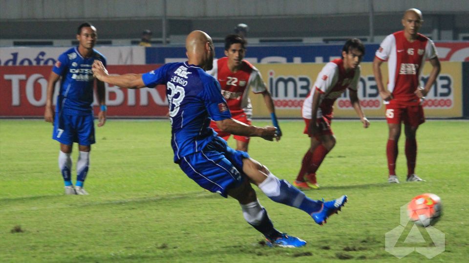 Sergio Van Dijk (Persib Bandung). Copyright: © gts